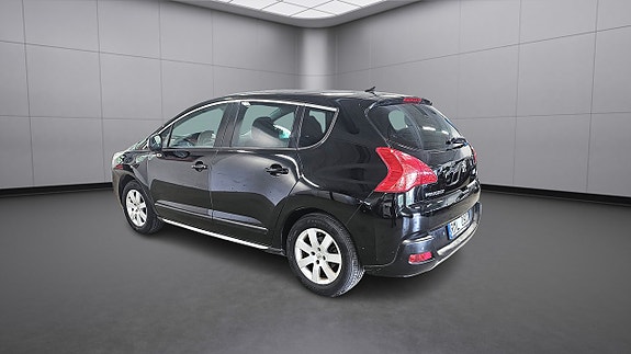Peugeot 3008 4 of 5