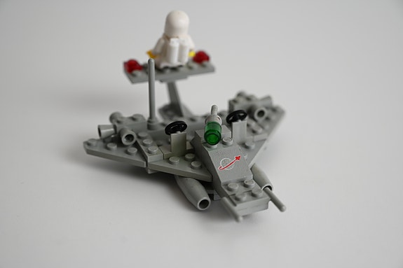 Product image 8 of 9