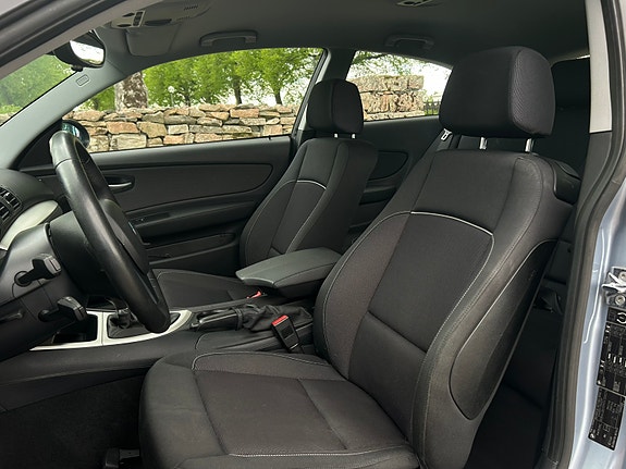 BMW 120d 3 of 5