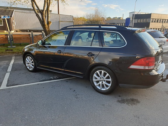 Volkswagen Golf I 2 of 5
