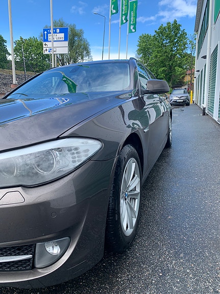 BMW 520 5 of 5
