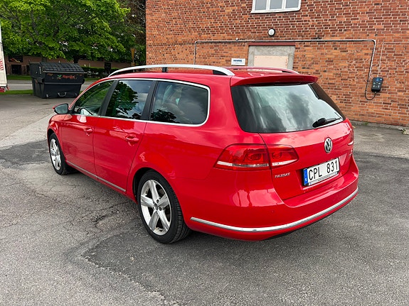 Volkswagen Passat 4 of 5