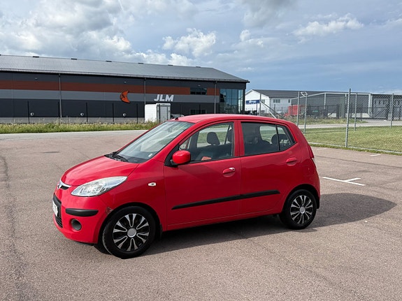 Hyundai i10 4 of 5