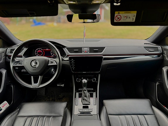 Skoda Superb 3 of 3