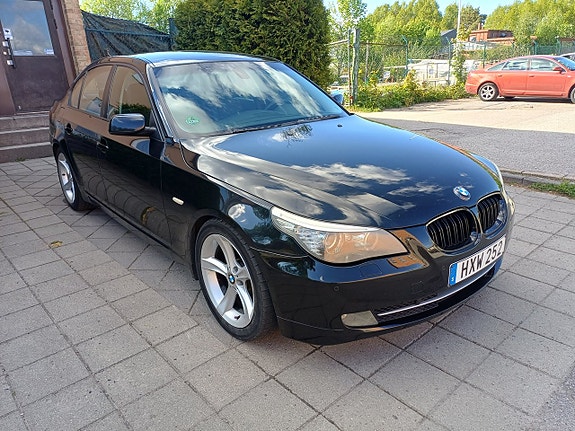 BMW 525