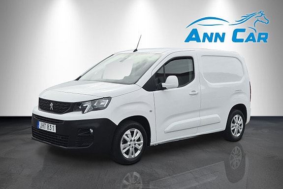 Peugeot Partner 2 of 9