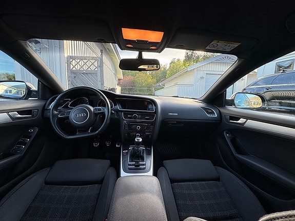 Audi A5 2 of 7