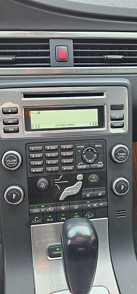 Volvo XC70 15 of 24