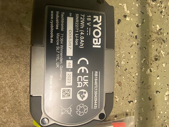 Product image 2 of 3