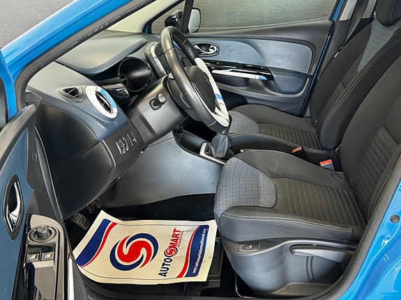 Renault Clio 10 of 22