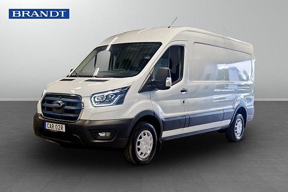 Ford E-Transit 2 of 14
