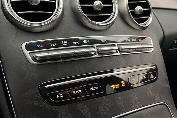 Mercedes-Benz C220 d 21 of 30