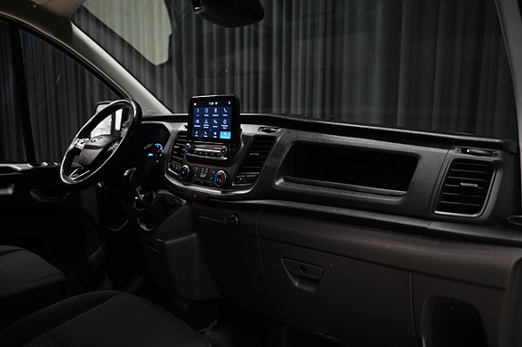 Ford Transit Custom 24 of 25