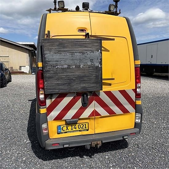 Renault Traffic 2.0 DCI 115 3 of 5