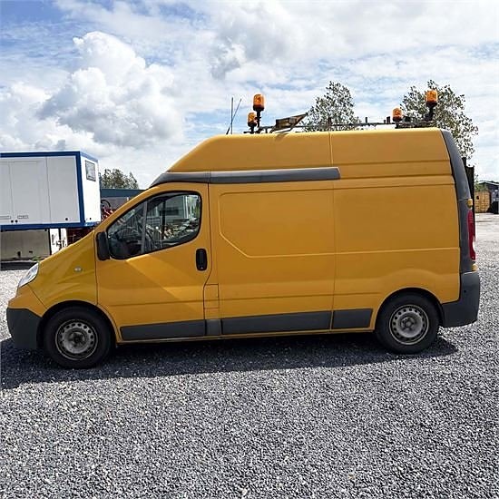 Renault Traffic 2.0 DCI 115 4 of 5
