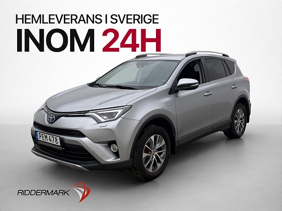 Toyota RAV4 3 of 26