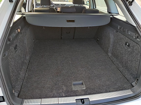 Skoda Superb 14 of 14