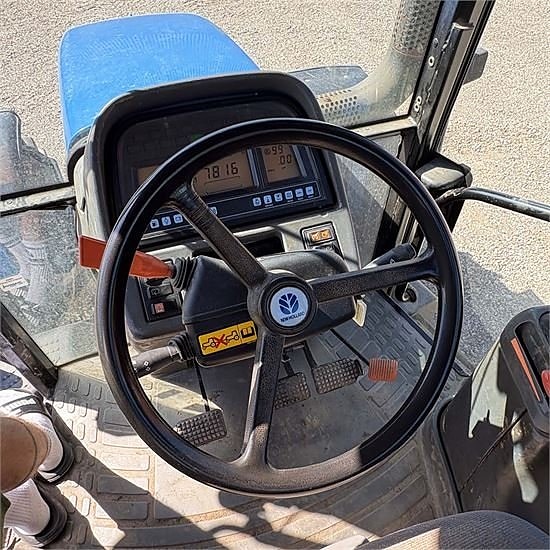 New Holland TM190 10 of 30
