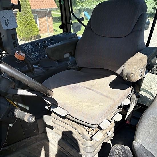New Holland TM190 8 of 30