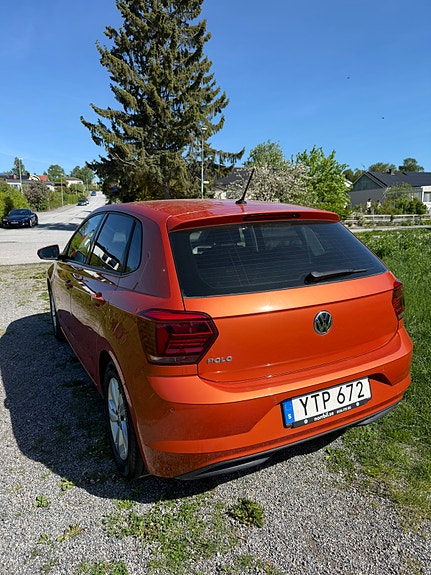 Volkswagen Polo 3 of 5
