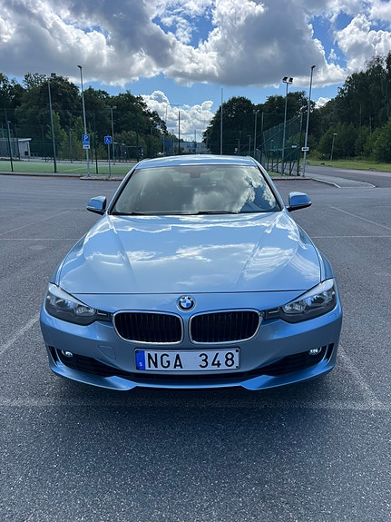 BMW 328i 6 of 16