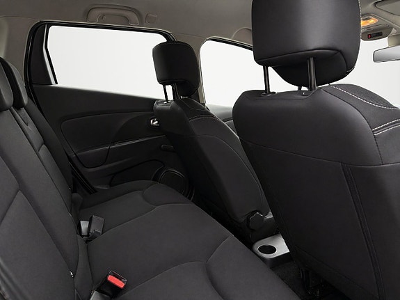 Renault Clio 12 of 22