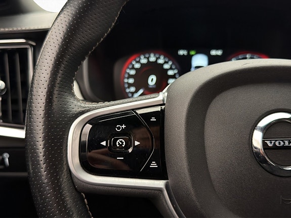 Volvo V90 18 of 30