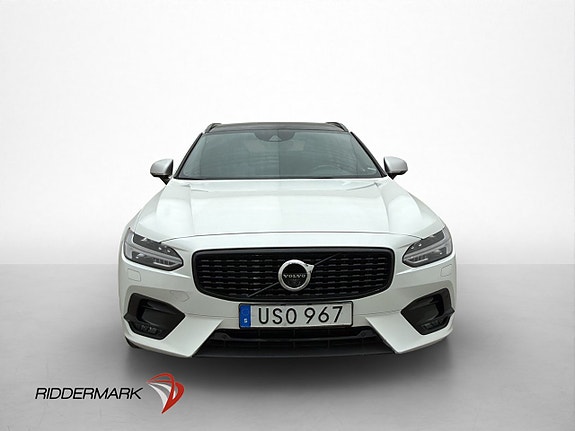 Volvo V90 2 of 5
