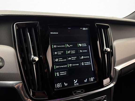 Volvo V90 23 of 30
