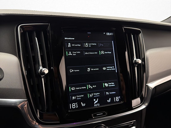 Volvo V90 24 of 30