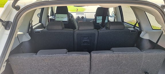 Nissan Qashqai+2 2 of 4