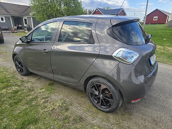 Renault Zoe 3 of 5