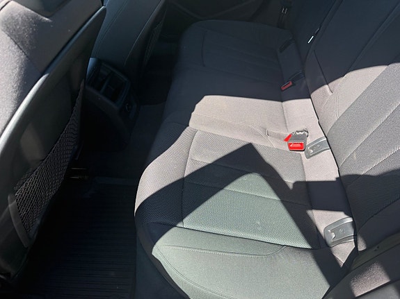 Audi A4 14 of 16