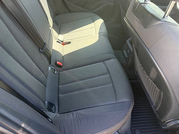 Audi A4 13 of 16
