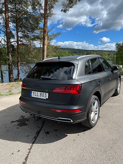 Audi Q5 3 of 5