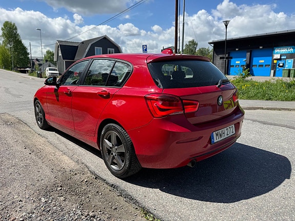 BMW 116d 2 of 5
