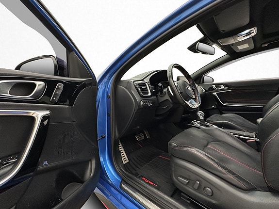 Kia ProCeed 11 of 30