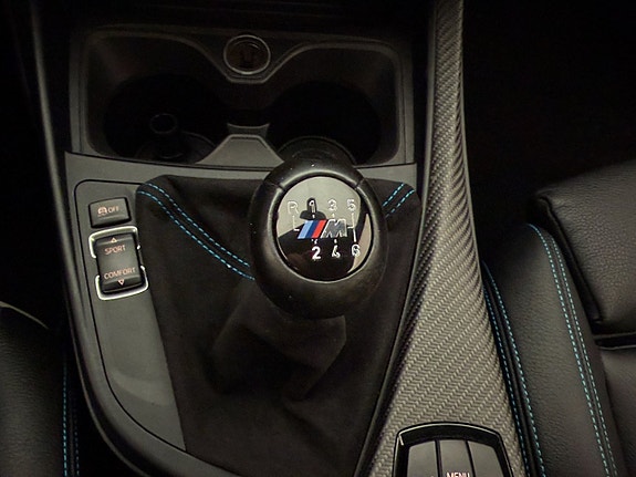 BMW M2 25 of 30
