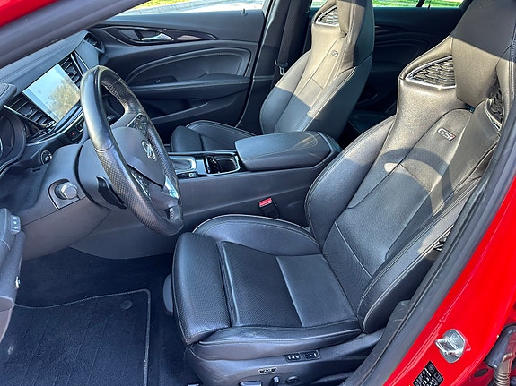 Opel Insignia 13 of 16