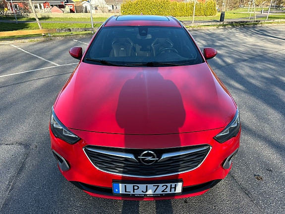 Opel Insignia 3 of 5