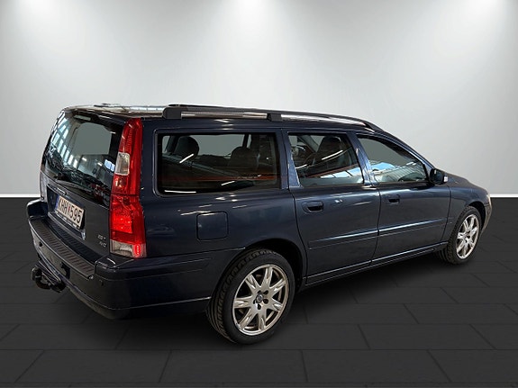 Volvo V70 5 of 5