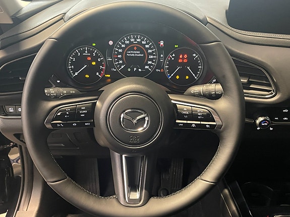 Mazda CX-30 10 of 16