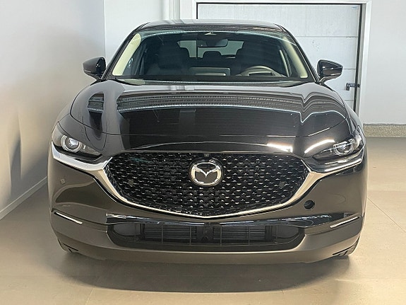 Mazda CX-30 2 of 5