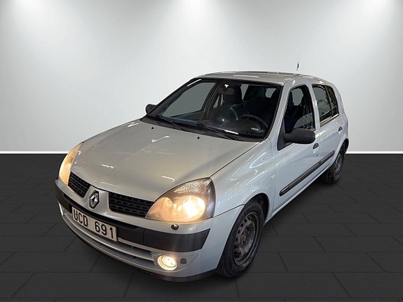 Renault Clio 2 of 5