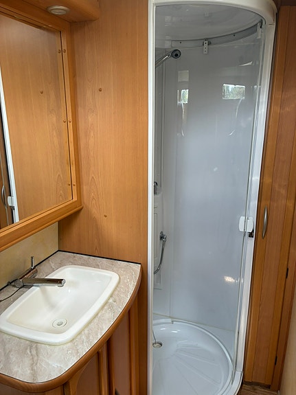 KABE Safir TDL, ls 8 of 10