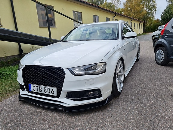 Audi A4 4 of 5