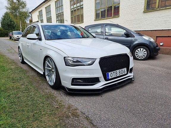 Audi A4 5 of 5