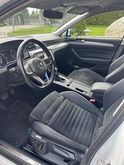 Volkswagen Passat 5 of 5