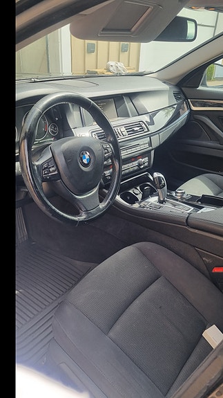 BMW 520d 3 of 3