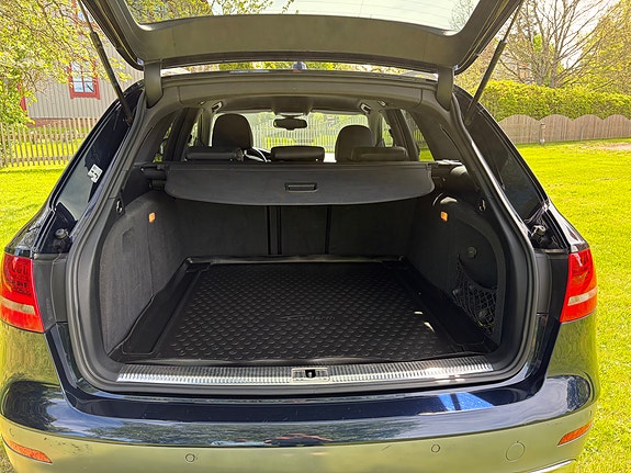 Audi A4 allroad 4 of 5